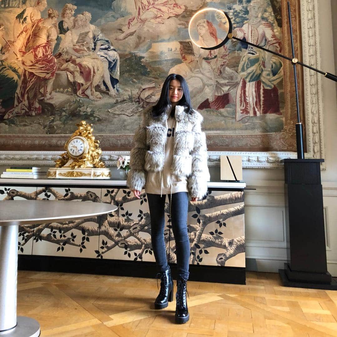 kokiさんのインスタグラム写真 - (kokiInstagram)「This was apparently the room Marie Antoinette stayed in when she was in Paris !」1月30日 20時11分 - koki