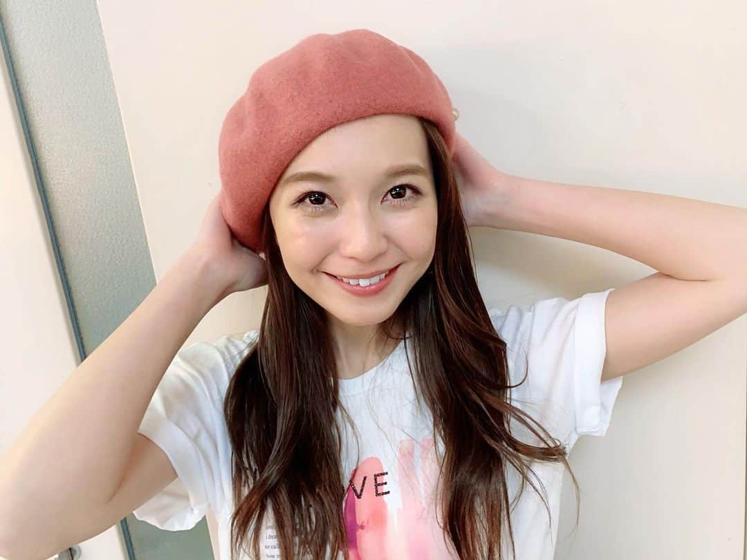 宇野実彩子さんのインスタグラム写真 - (宇野実彩子Instagram)「. #Firstlove 中野サンプラザ公演ありがとう!! 真司郎が見に来てくれて最高嬉しかった🙈💓 . 今夜もみんなのライトがゆれてとても綺麗だったなぁ...💫 明後日の広島も今から楽しみです♩¨̮」1月30日 22時54分 - misako_uno_aaa