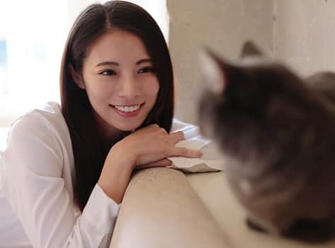 橘沙奈さんのインスタグラム写真 - (橘沙奈Instagram)「* 自然と笑顔になれる♪ Love( *˘ ³˘)🐈♡♡♡ * photo @divafotografica * #撮影 #作品撮り #猫 #マンチカン #猫のいる暮らし #にゃんすたぐらむ #portrait #photo #studio #cat #model #japanesegirl」1月31日 10時24分 - an.an.0706