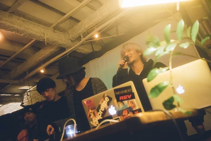 カフカさんのインスタグラム写真 - (カフカInstagram)「‪𝐾‌𝐹‌𝐾 ‬﻿ ‪２０１９．１ ．２６﻿ ‪ＲＯＯＭ＃３﻿ ‪at 恵比寿TimeOutCafe﻿ ﻿ ‪photo by kazuki sano﻿ @kazukisano0214﻿ ﻿ #KFK #ROOM #すごい部屋」2月1日 23時37分 - wearekfk