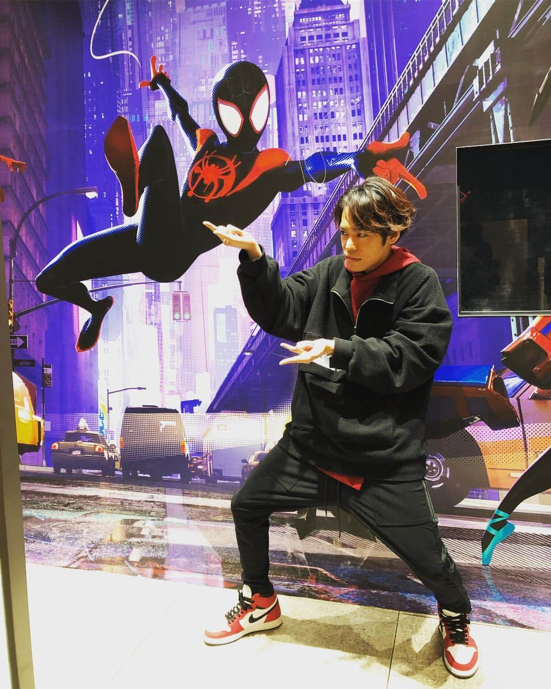 小野賢章さんのインスタグラム写真 - (小野賢章Instagram)「「スパイダーマン:スパイダーバース」の取材を受けてきました🕷 #小野賢章 #spiderverse」2月1日 17時25分 - kenshoono1005