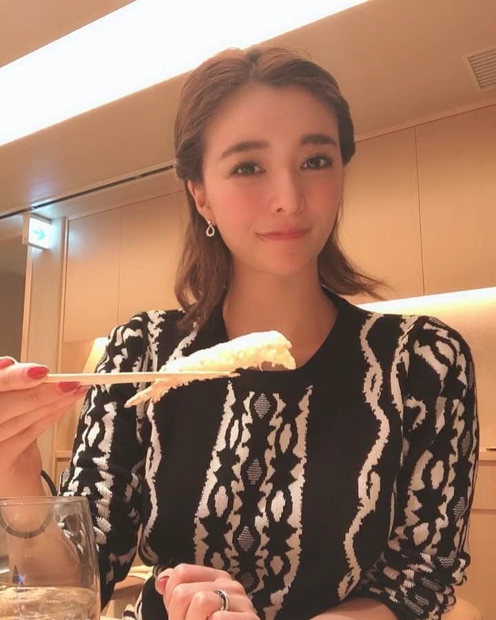 濱野りれのグルメインスタ