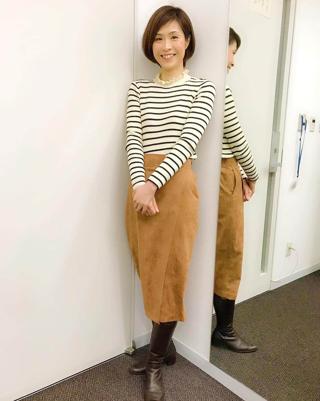 今村涼子さんのインスタグラム写真 - (今村涼子Instagram)「#衣装 トップス&コート #Nerińe スカート  #キャサリンハーネル #スーパーjチャンネル  #635天気#530天気 今週もお疲れ様でした！」2月1日 20時24分 - ryoko.imamu
