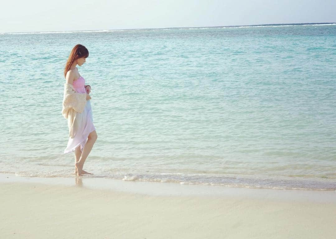 天使もえさんのインスタグラム写真 - (天使もえInstagram)「ただいま🇯🇵 #beach #帰国 #さむい #寿司 #たべたい」2月1日 21時15分 - amatsuka.moe