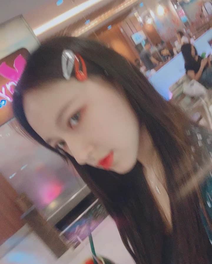 ソンソのインスタグラム：「🍉 ☀️」
