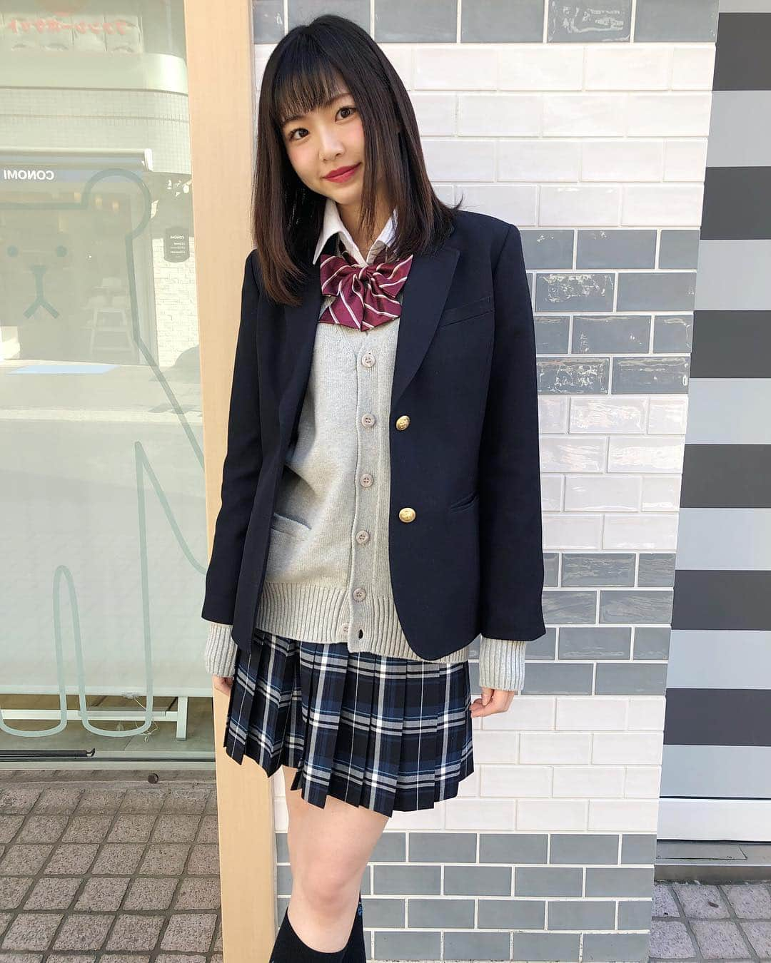 制服専門店CONOMiさんのインスタグラム写真 - (制服専門店CONOMiInstagram)「﻿ 王道のコーデ♥️﻿﻿﻿﻿ ﻿﻿ ﻿ 新作のリボンでかわいく🐥🎀♪﻿ ﻿﻿﻿ ﻿ モデル(@yabusaya0928 )﻿﻿ 身長→170cm﻿﻿﻿﻿ ⭐️着用サイズ﻿﻿﻿﻿ ブレザー→L﻿﻿﻿﻿ 長袖シャツ→L﻿﻿﻿﻿ カーディガン→M﻿﻿ ﻿﻿﻿ ﻿﻿﻿ ﻿﻿﻿ ブレザー→¥22000﻿﻿﻿﻿ 長袖シャツ→¥3800﻿﻿﻿﻿ リボン→¥1800﻿﻿﻿﻿ スカート¥9800﻿﻿﻿﻿ ハイソックス→¥1000﻿﻿﻿﻿ ローファー→¥9800﻿﻿﻿﻿ カーディガン→6200﻿﻿ ⚠️全て税抜きの金額です✨✨﻿﻿﻿﻿ ﻿﻿﻿ ﻿﻿﻿ #制服#お洒落#写真#photo#カメラ#fashion#code#スカート#skirt#ローファー#可愛い#asiangirls#高校生#jk#jc#中学生#学校#セーラー服#カメラ女子#school#リボン#被写体#ブレザー#shopping#교복#아이돌#모델#sailorsuit#撮影#ポートレート」2月2日 13時12分 - conomi_official