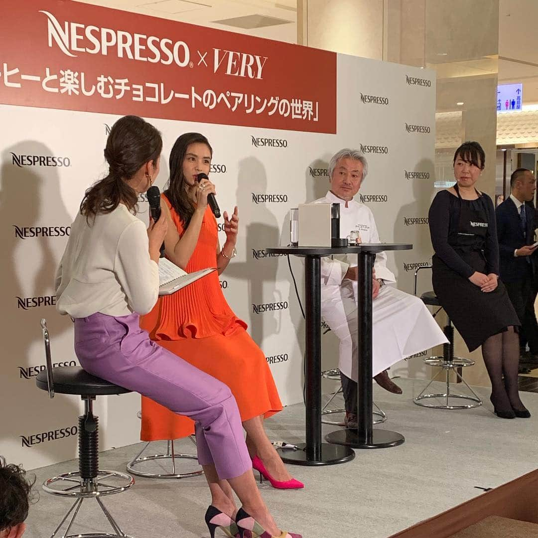 滝沢眞規子さんのインスタグラム写真 - (滝沢眞規子Instagram)「NESPRESSO トークイベントにお越しくださった皆様、ありがとうございました❤️ 衣装 @adeam  styling @takashi_ikeda  hair＆make @hiramotokeiichi」2月2日 15時17分 - makikotakizawa