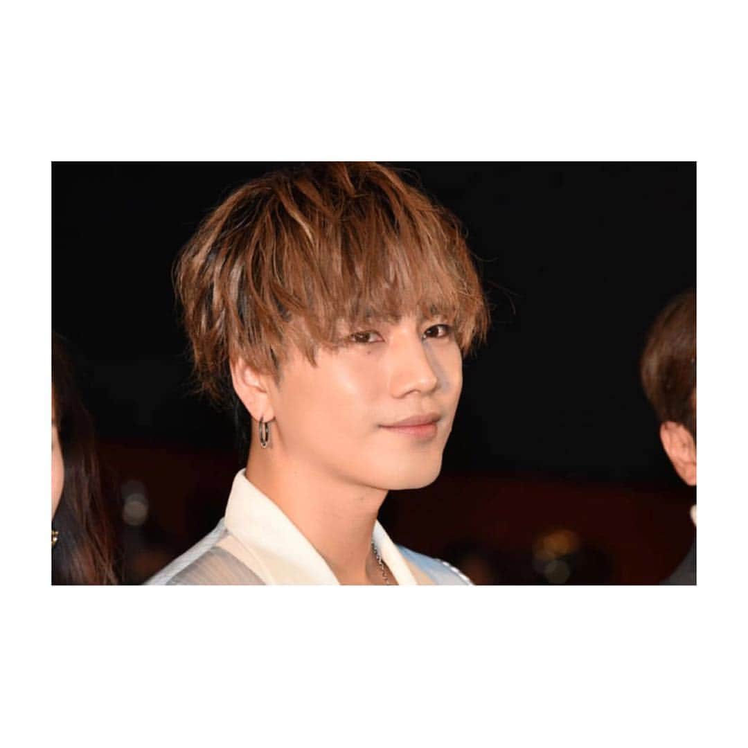 のインスタグラム：「映画 #雪の華 公開❄️💐 #登坂広臣 #中条あやみ #橋本光二郎 監督 @yukinohanamovie  #JAPAN #MOVIE @mikanakashima_official」