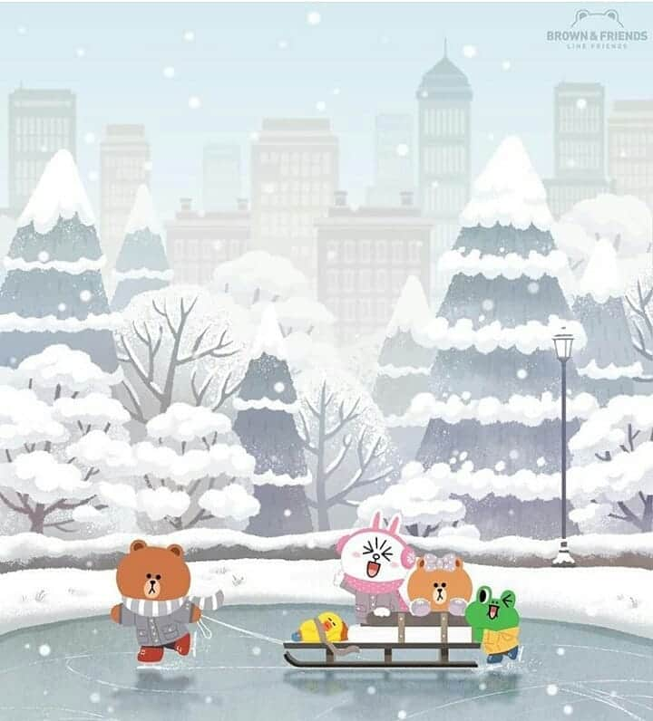 CHOCOのインスタグラム：「#BROWN sled is always the safest!  #Skate #Park #Snowy #Snow #CentralPark #NewYork #BROWN #CHOCO #CONY #SALLY #LEONARD #LINEFRIENDS」