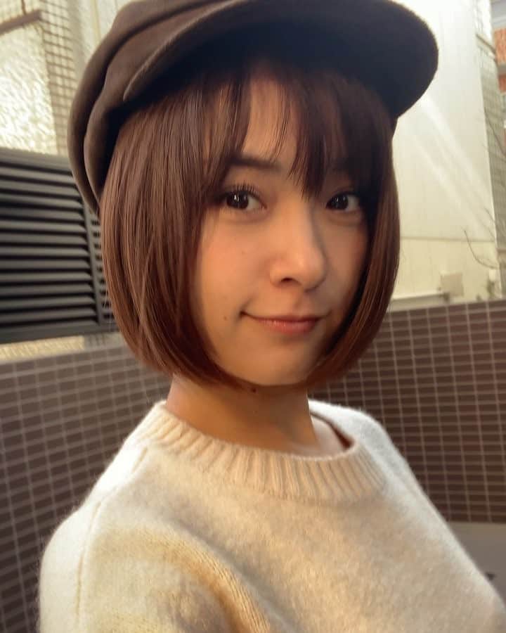 のインスタグラム：「一緒にスキップしよっ😊いっせーのーせっ #mihiro #instagood  #instadiary  #instalike #instamood  #ow #instapic #instaphoto #girl　#follow #followme」