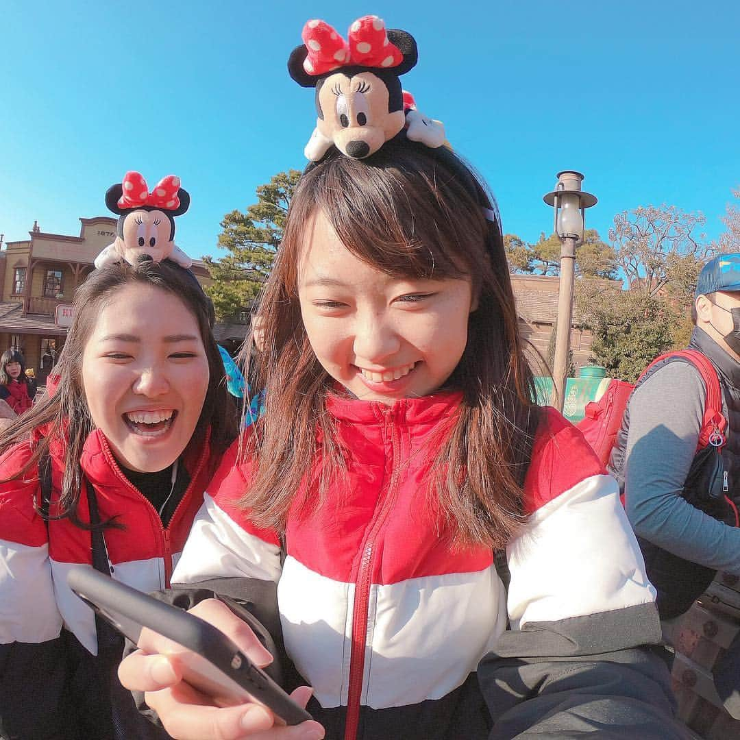 古江彩佳さんのインスタグラム写真 - (古江彩佳Instagram)「#楽しかった❤️ #disneyland #disneyresort #love #夢の国#おそろコーデ」2月3日 9時26分 - ayaka_furue27