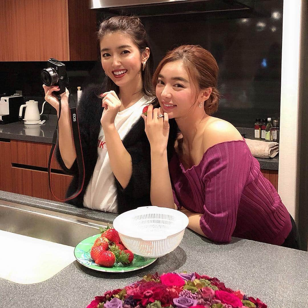 濱野りれさんのインスタグラム写真 - (濱野りれInstagram)「Girs night💝 @chemiiiii 😇💓 . . #strawberry#homeparty#girlsday#girlsparty#nabe#holidaynight#holidayparty#japanesegirl#japanese#tokyolife#いちご🍓」2月3日 21時30分 - riregram