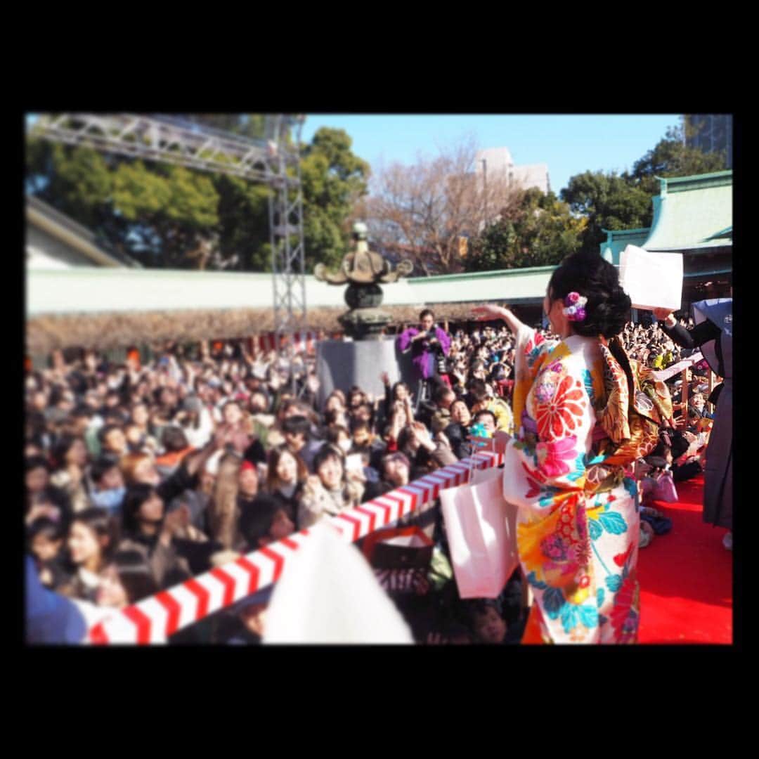 西田あいさんのインスタグラム写真 - (西田あいInstagram)「鬼は外、福は内。 本年も赤坂・日枝神社さんにて豆まきでした！ 健康で幸せな一年になりますように。。 ・ ・ #kimono #japan #japanesegirl #japanese_culture #instalike #instafashion」2月3日 13時29分 - nishidaai