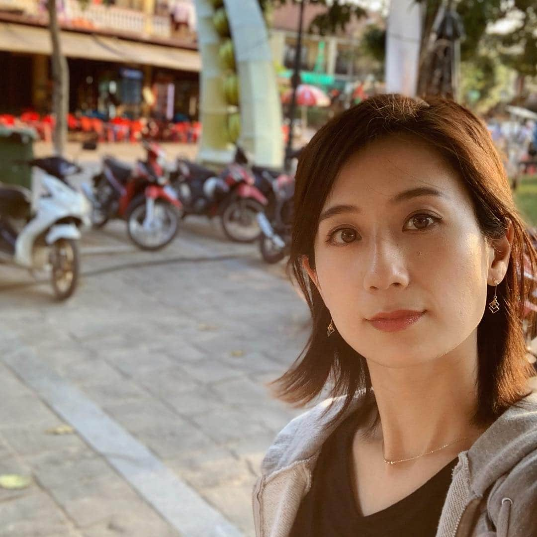 河村唯（うめ子）さんのインスタグラム写真 - (河村唯（うめ子）Instagram)「2月3日。節分。 とりあえず、前日にそれらしいこと出来たので、悔いなし。  で、 ベトナムに到着！ 着くや否や、リハリハリハ😱✨ ベトナム語って、発音難しいなぁ…って痛感してる🤫 悔しいこと多いけど、明日の本番 頑張ってきます！ 楽しんできます！  安定のバイク。  #ベトナム #テト #旧正月 #ホイアン #vietnam #hoian #kawamura #yui」2月4日 3時24分 - kawamurayui_