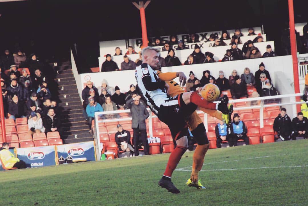 のインスタグラム：「🙄👏🏼 @officialgtfc」