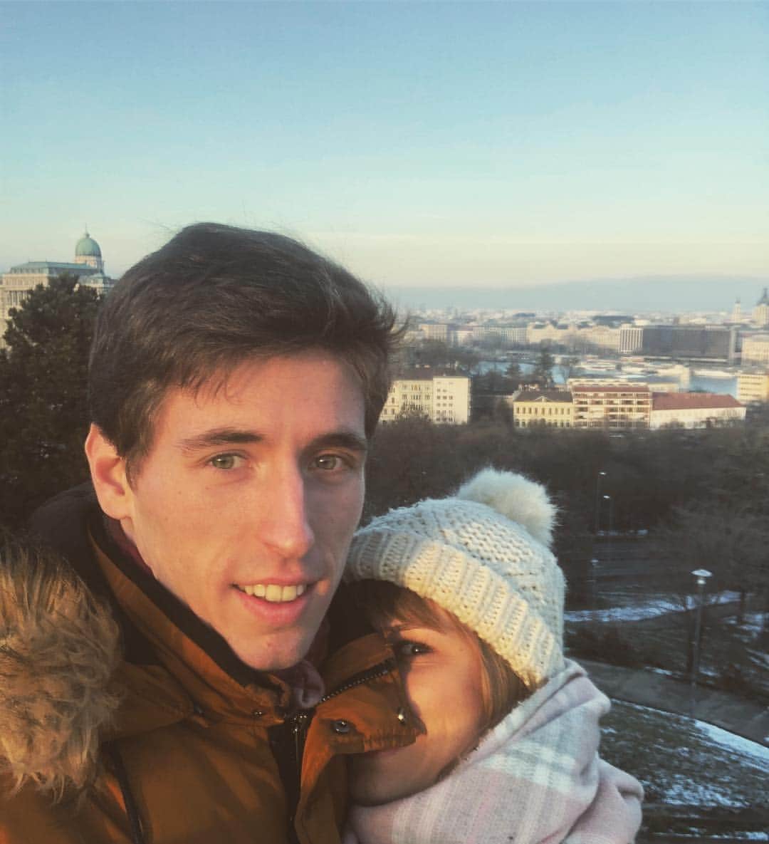 SZUDI Adamのインスタグラム：「Day off in Budapest 💛 #budapest #❤️ #view #2years」