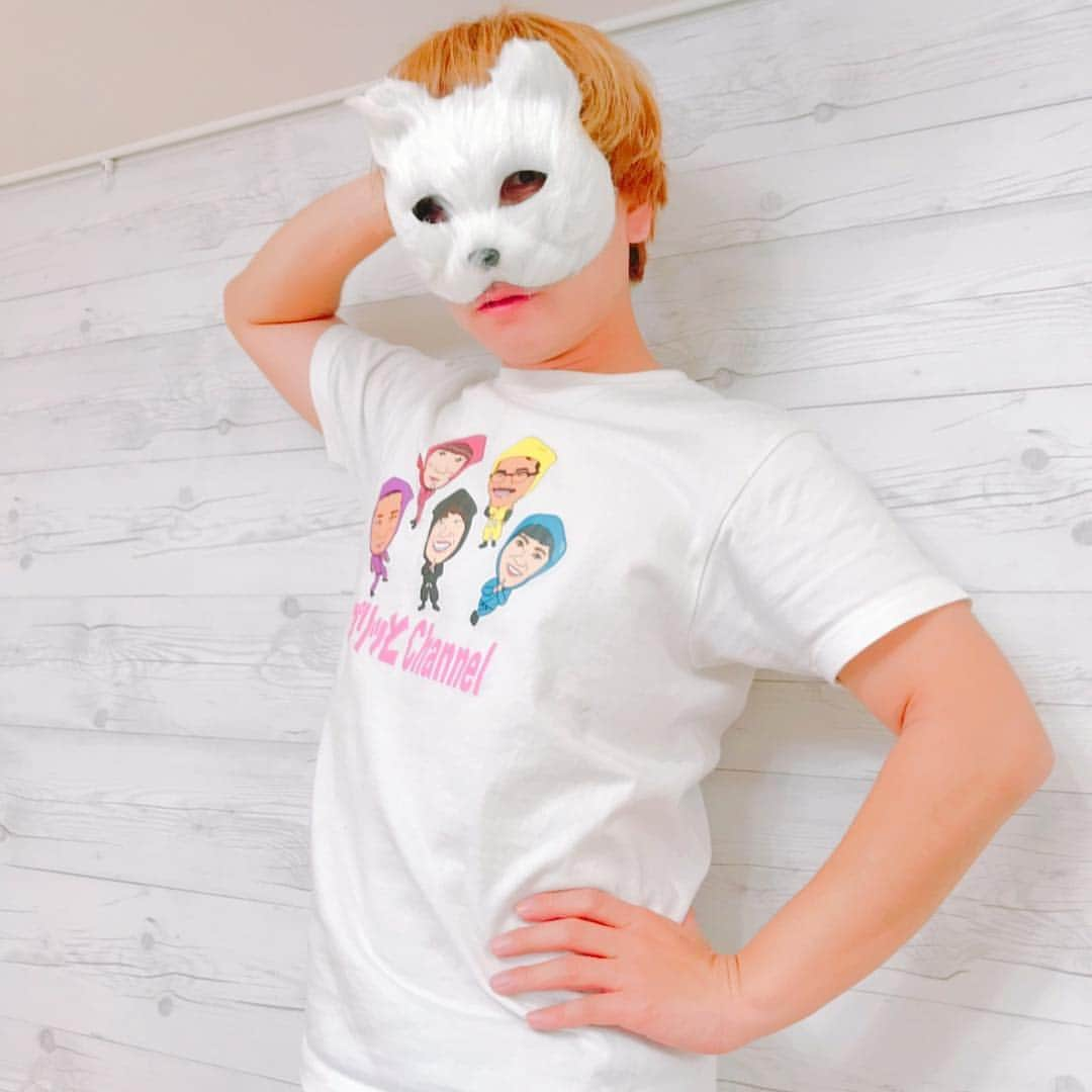 時椿サスケさんのインスタグラム写真 - (時椿サスケInstagram)「オリジナルグッズ締め切り間近です☆ Tシャツとボールペン！！！！ 今年の夏はこのTシャツでアゲアゲ海水浴！  https://muuu.com/videos/d010a859996c8ee2  #プリッとチャンネルの新作でーす #オリジナルグッズぜひぜひー #白と黒があるよ #どんぐりポロシャツ渡のイラスト忍者 #サスケとあごキングも #イエーーーーーーーーい」2月4日 22時40分 - zashiki_sasuke