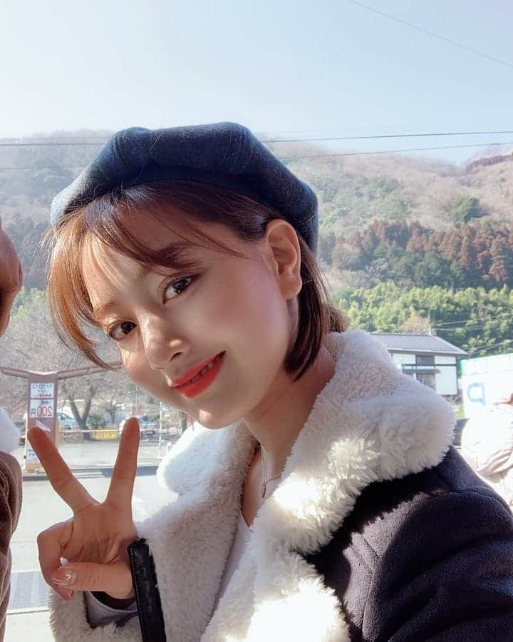 TWICEさんのインスタグラム写真 - (TWICEInstagram)「올해 새해복은 다 우리꺼 해요 🍊 2019년도 원스는 우리에게 우리는 원스에게 소중한 사람들로 함께있길🙏💕🌈」2月5日 12時03分 - twicetagram