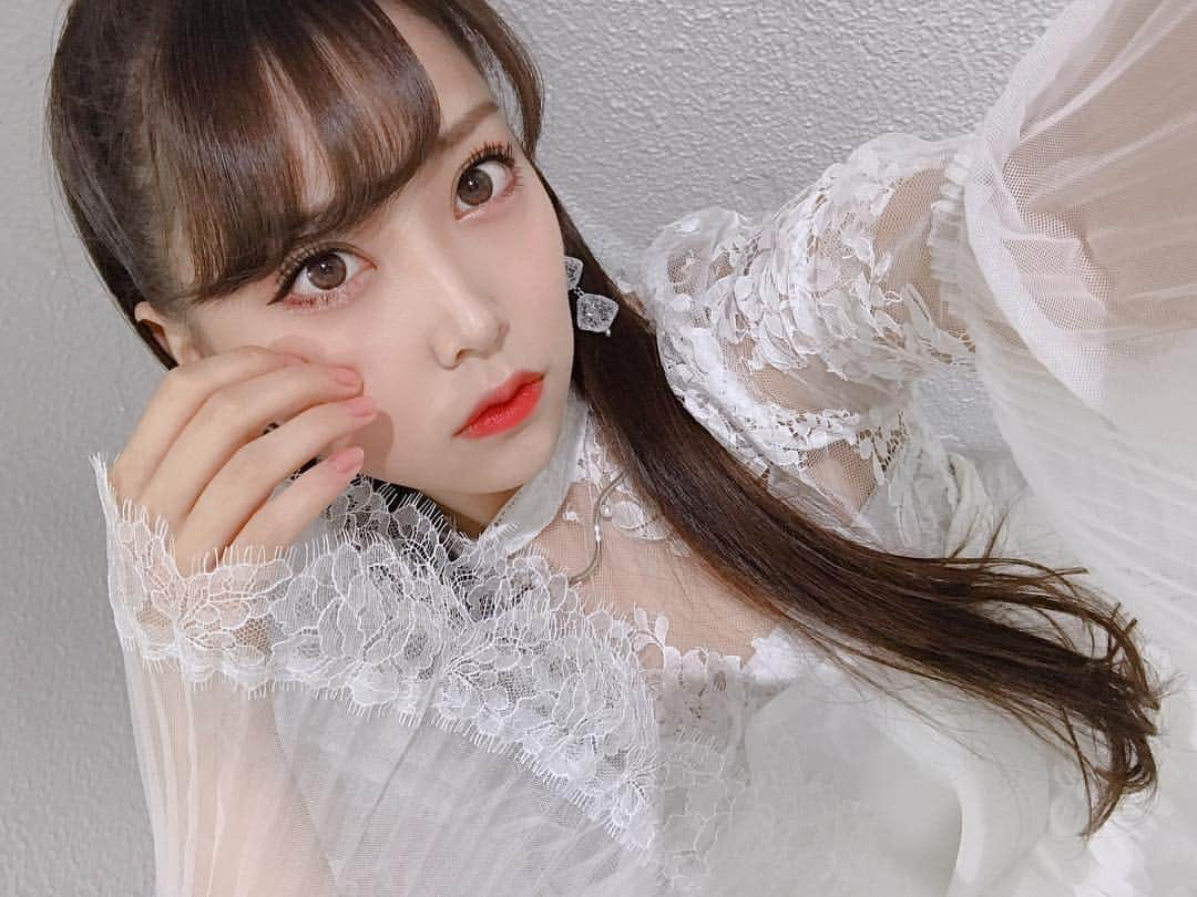 白間美瑠さんのインスタグラム写真 - (白間美瑠Instagram)「衣装可愛い❤️ #nmb48 #床の間正座娘 #ピンク色の世界」2月5日 19時38分 - shiro36run