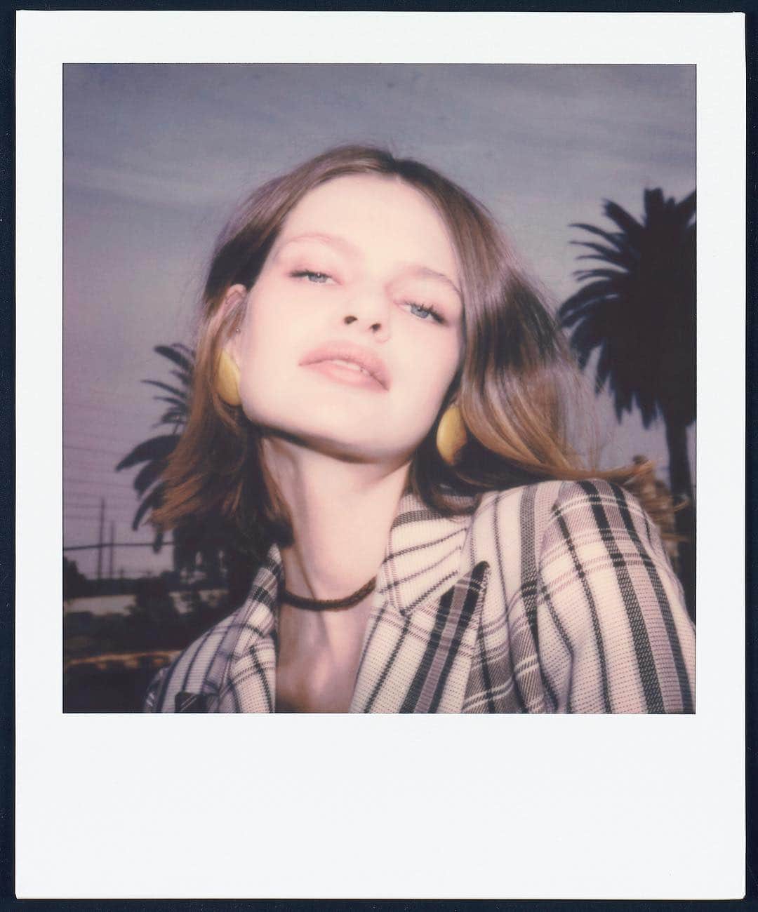 Sachiko Omoriのインスタグラム：「Hair, makeup, and nails with the legendary @maripolarama for @moussyofficial  I’m so excited we got to work together, I remember buying Maripolorama when I was 20 and found the world that she captured in Polaroid romantic and inspiring.」