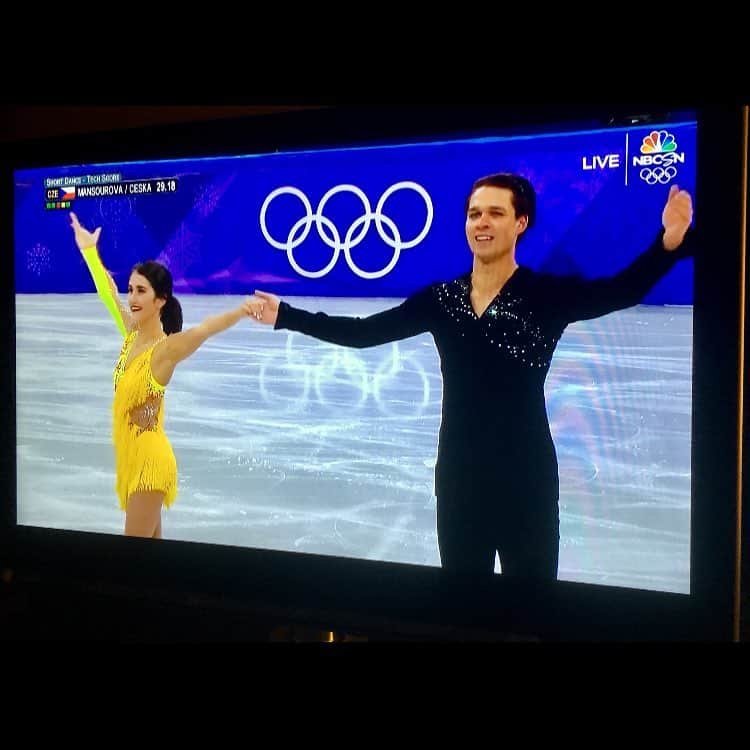 コートニー・マンスールのインスタグラム：「We left for the Olympics 1 year ago today! Time really does fly by 🥰 . . . . #olympics #pyeongchang #2018 #czechteam #czech #republic」