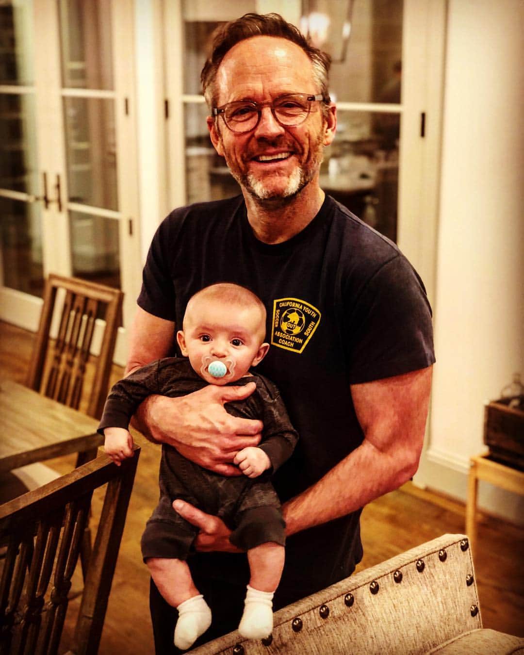 のインスタグラム：「Great nephew, okay uncle redux」