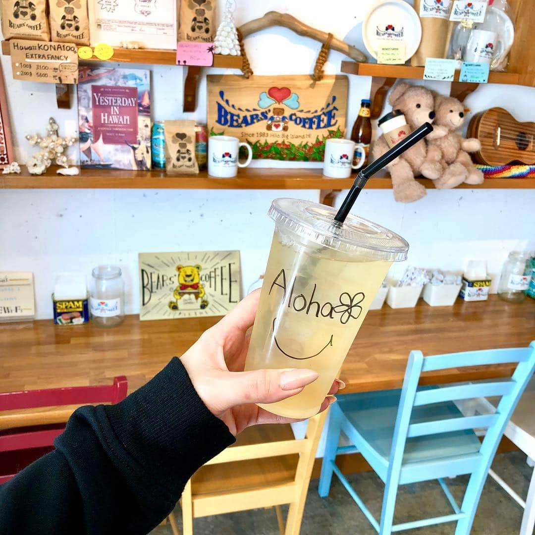 神宮 若奈さんのインスタグラム写真 - (神宮 若奈Instagram)「Aloha🌴💗 @bears_coffee . . . 瀬長島で可愛い可愛いお店を発見したの💗 . 南国フルーツのドリンクが たくさんあったよ💗💗💗 . . #okinawa #senagajima #umikajiterrace #bearscoffee #drink #coffee #cafe #aloha #可愛い #カフェ #ジュース #瀬長島 #沖縄 #笑い方のくせ #like #follow #follower #instagood #旅スタグラム #飲みスタグラム #カフェ巡り  #カフェスタグラム #インスタグラム」2月6日 17時42分 - jinguwakana