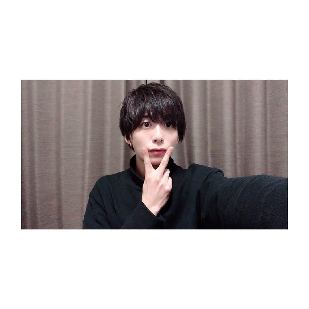 中尾拳也のインスタグラム：「#自撮り」