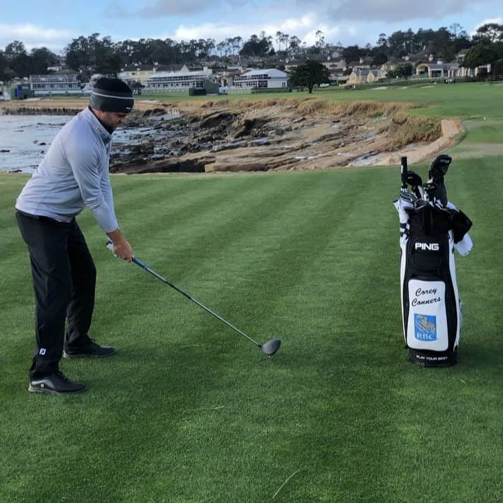 コリー・コナーズのインスタグラム：「Ready to go @attproam 🏌️‍♂️Tough to beat the courses and the views👌🏼#pebble」