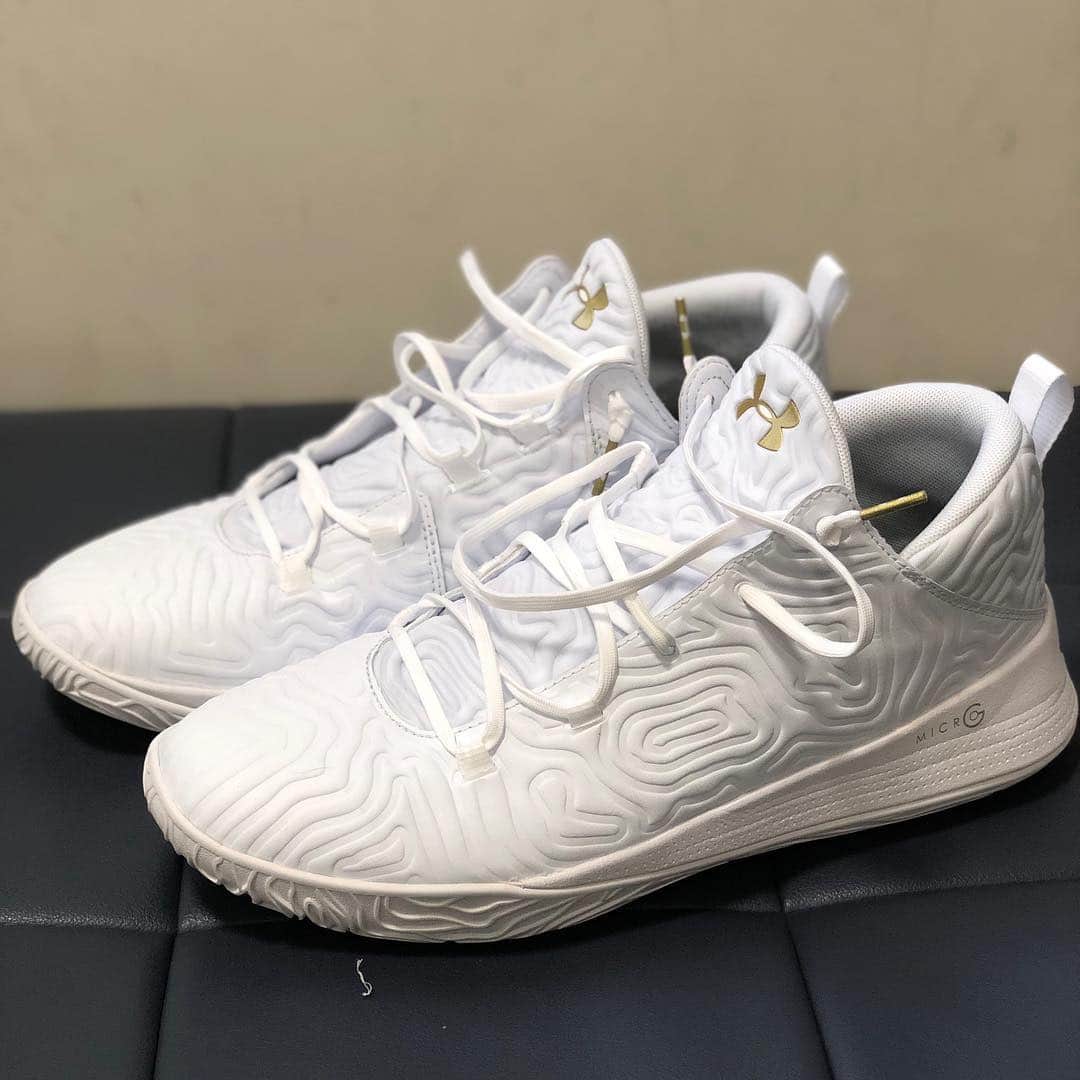 のインスタグラム：「https://yappli.plus/underarmour_uto-naoki」