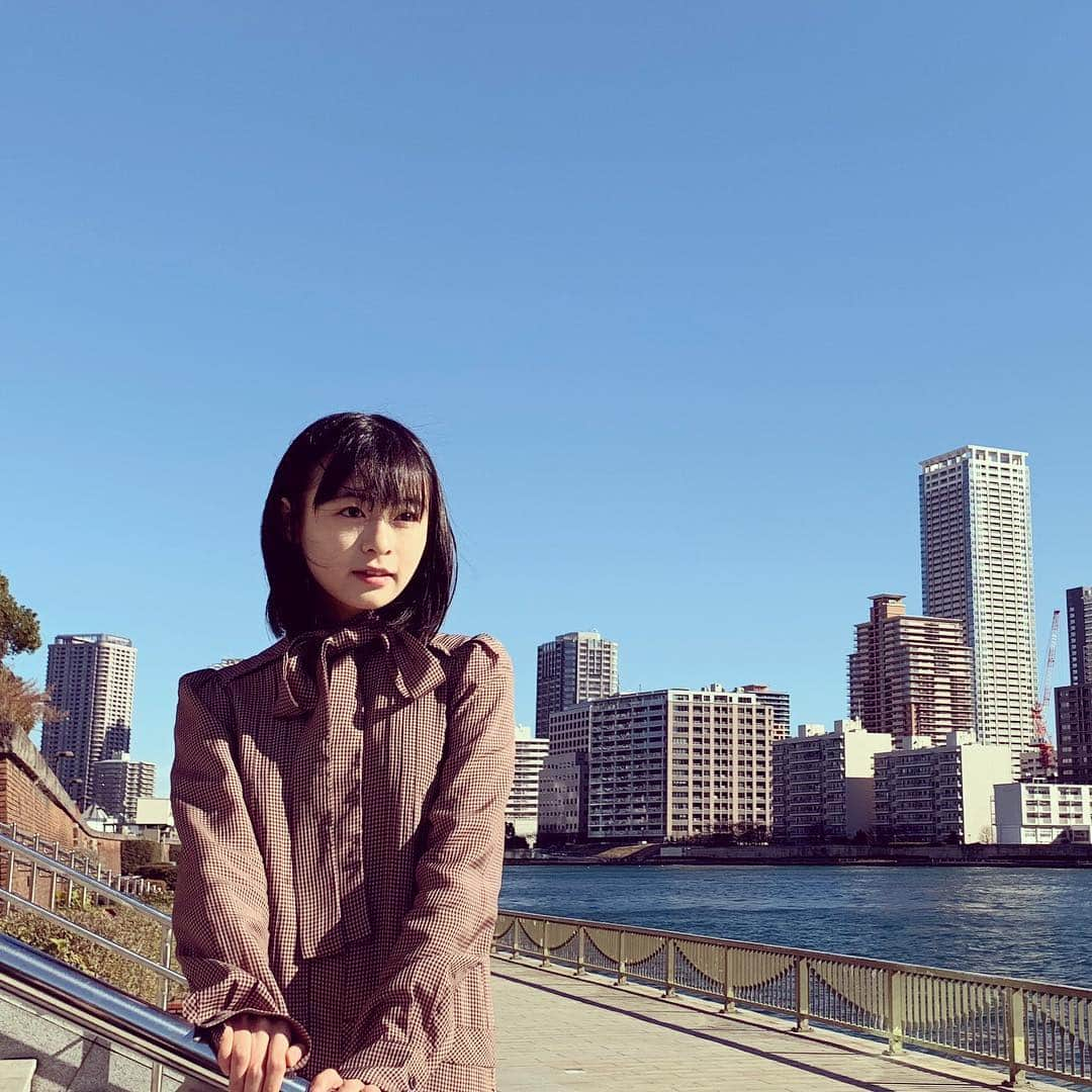 森七菜さんのインスタグラム写真 - (森七菜Instagram)「明日、2月8日発売の雑誌「BOMB」に森七菜のインタビューと撮り下ろしの写真が4ページ掲載されています。ぜひチェックしてください✨ #BOMB #オフショット #もりなな #森七菜」2月7日 21時49分 - morinana_official