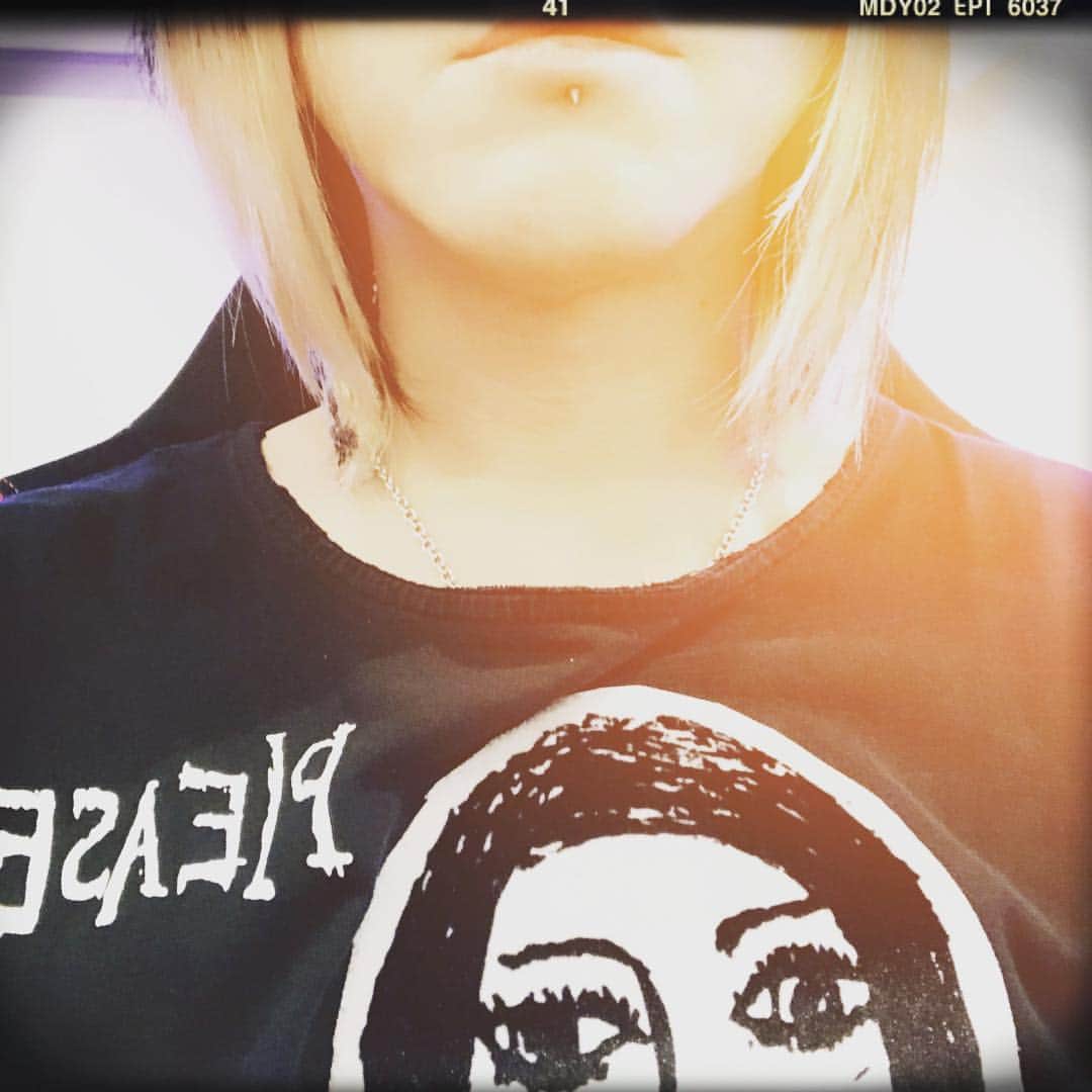 のインスタグラム：「久々散髪♪ #fatsberry #haculla」