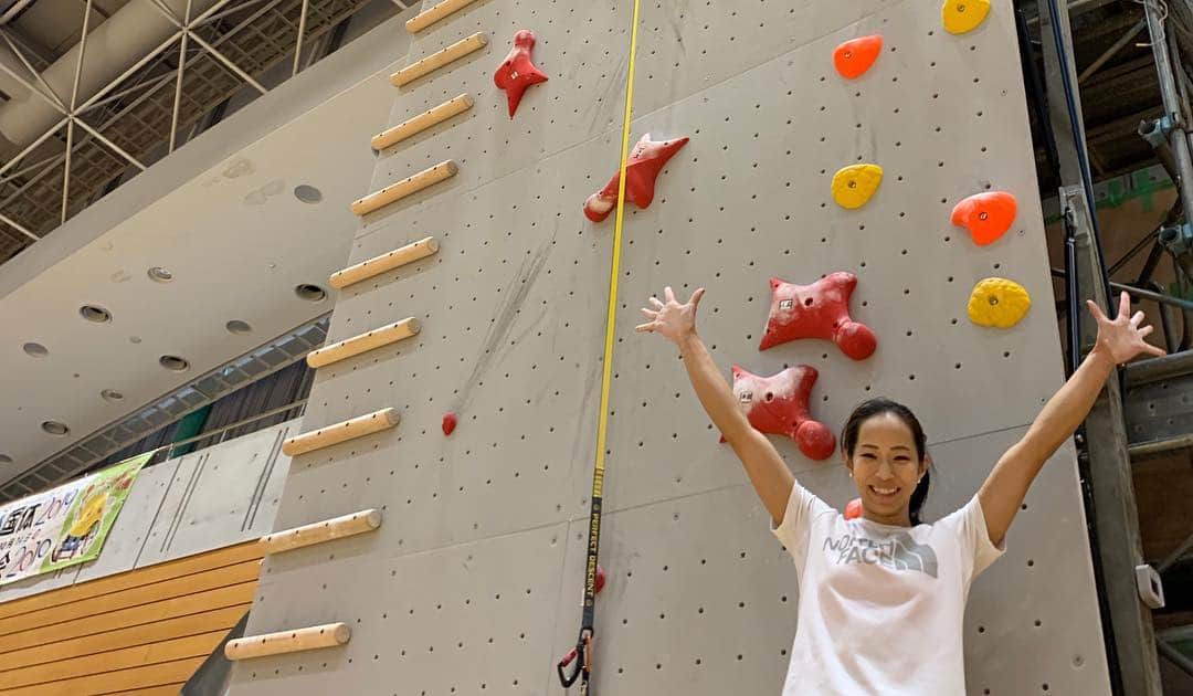 野口啓代のインスタグラム：「My Speed Wall 😍‼️ 地元 茨城県龍ケ崎市にあるたつのこアリーナ🐉にスピード壁が完成しました👏✨* * 当初実家に建設予定だったのですが、工事が難航し困っていたところアリーナをお貸し頂きました🥺💓✨これまで練習環境がなくなかなか練習出来なかったスピードですが、これからはもっと力を入れて行きたいです🧗🏻‍♀️屋内なので四季や天気の心配もなく練習出来てとても助かってます。* * 地元のサポートに感謝し、成果を出したいと思います✊🏻🔥今週末はSpeed JAPANCUP‼️」