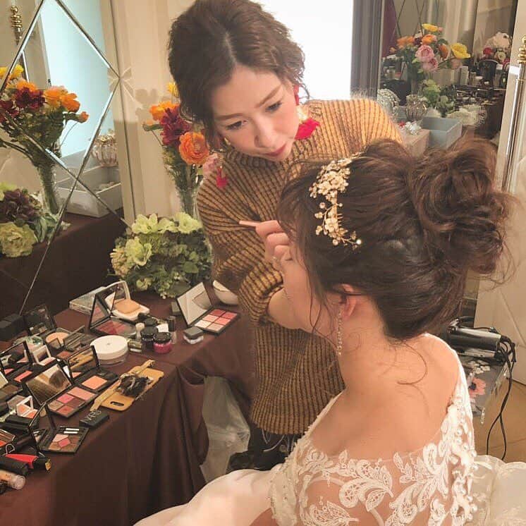 ngh_weddingboutiqueのインスタグラム：「・ 先月のソラリア西鉄ホテル×瑠美さんイベントの様子を公式HPに掲載致しました🙌🏼 ・ このイベントを企画した理由や、フェア当日にお客様から頂いた言葉などをアップしております。 ・ トップURLよりどうぞご覧くださいませ✨ ・ 沢山のお客様にお越し頂き、誠にありがとうございました！ ・ ・ また、イベントやフェアで多くのお客様にお会い出来ることを、スタッフ一同楽しみにしております💐 ・ 2月のフェアもHPに掲載しておりますので、お気軽にご連絡ください。 ・ ・ ・ 《お問い合わせ先》 📞092-739-1141 📧wb-contact@ffines.jp #ngh_weddingboutique」