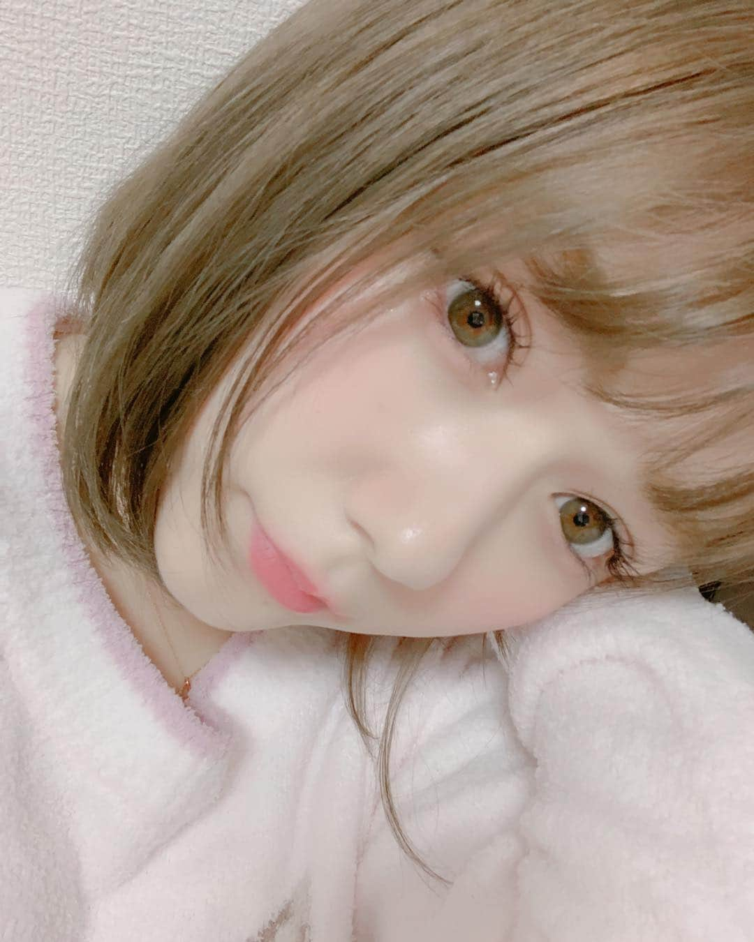 村重杏奈さんのインスタグラム写真 - (村重杏奈Instagram)「本当に髪色がやばかわで 伝わってほしい😭」2月8日 20時50分 - hktanna4848