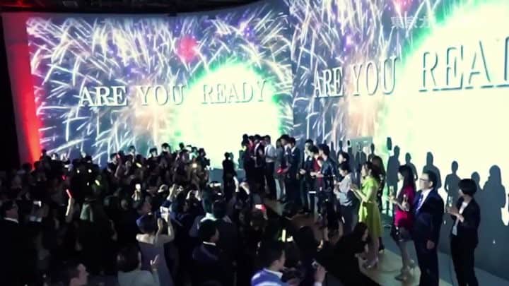 青木伸輔のインスタグラム：「港区おじさん第2回ファンミーティング映像版リリース！ まるで異次元へぶっ飛ばされたかのような愛に溢れた時間でした。凝縮した85分です。 #東京カレンダー #港区おじさん #港区おじさんファンミーティング #wearefamily」
