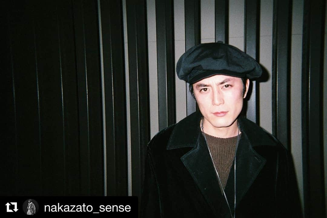 間宮祥太朗さんのインスタグラム写真 - (間宮祥太朗Instagram)「本日発売 雑誌 SENSE３月号 「泣ける音とファッション」 十年来の友人の企画で 音楽に付随する記憶と感情について  是非  #Repost @nakazato_sense with @get_repost ・・・ @shotaro_mamiya  shotaro mamiya  やっと。念願の。実現。 SENSE March issue 2/9 out!! #間宮祥太朗  #写ルンですphoto  #写ルンです  #sensemagazine @sense_magazine #theblacksensemarket @theblacksensemarket」2月9日 12時10分 - shotaro_mamiya