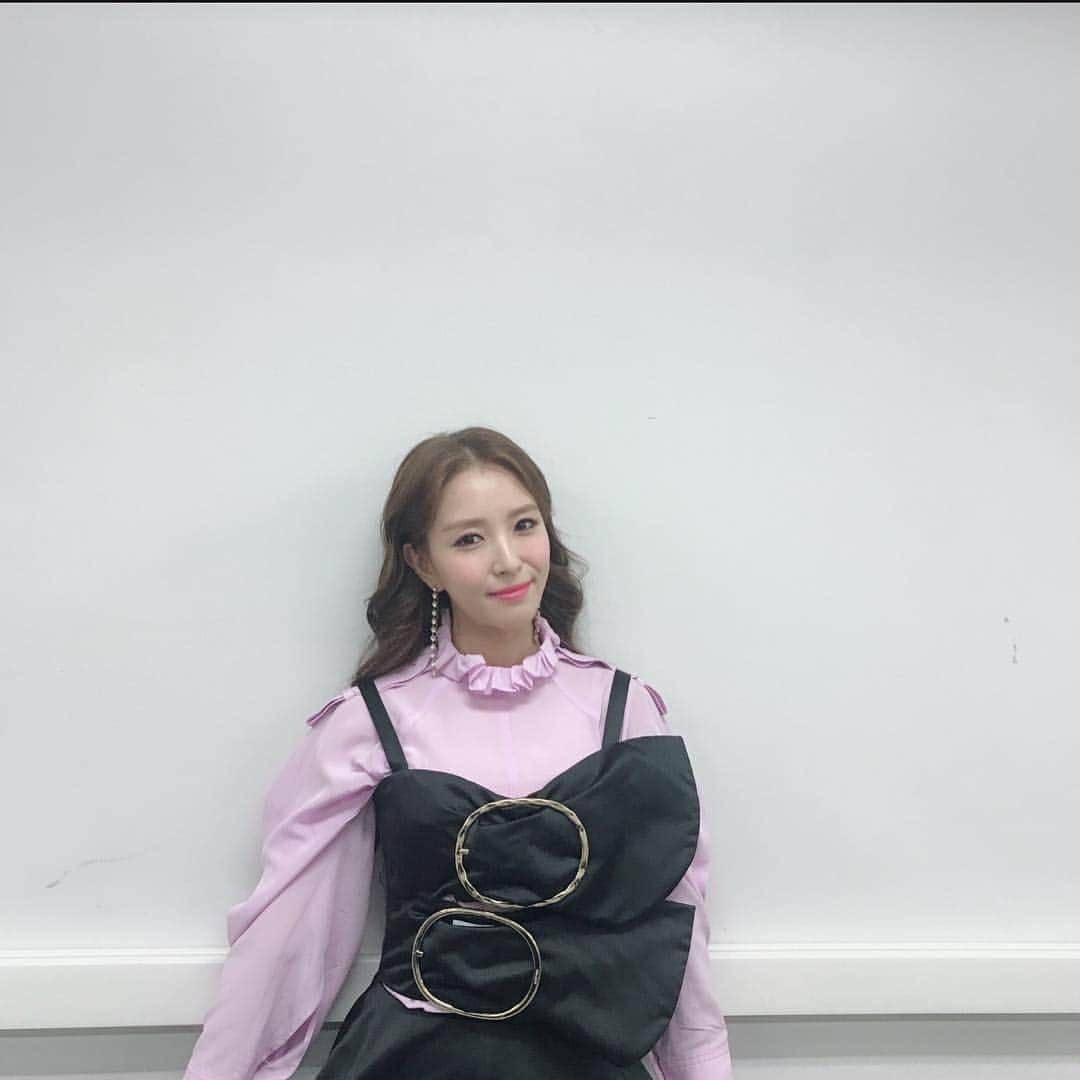 BoAのインスタグラム：「더 팬 ❤️ 수고하셨습니다~~~~ 😘😘」