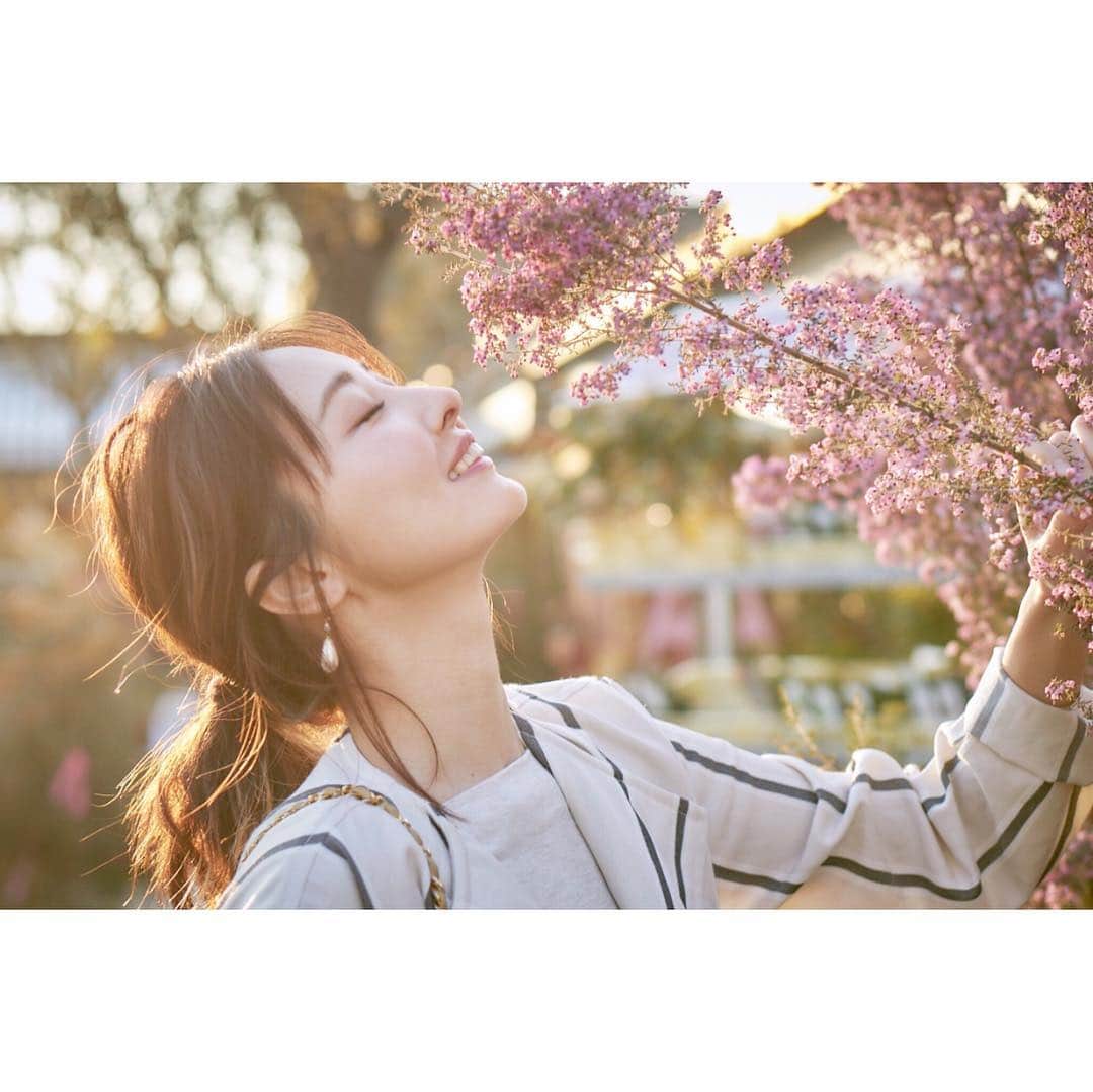 大石絵理さんのインスタグラム写真 - (大石絵理Instagram)「Fine magazine🍹🏄‍♀️」2月9日 22時04分 - erioishitokyo