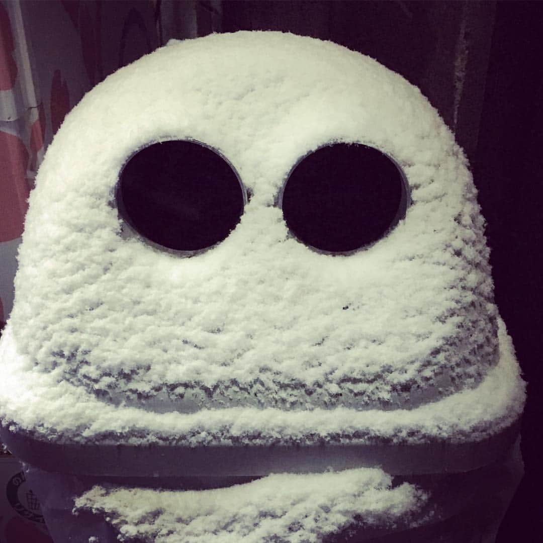 國本未華さんのインスタグラム写真 - (國本未華Instagram)「昨夜の都内 うっすら雪化粧。 スターウォーズに出てきそう？ #雪化粧 #雪予想は難しい」2月10日 12時19分 - kunimoto_mika