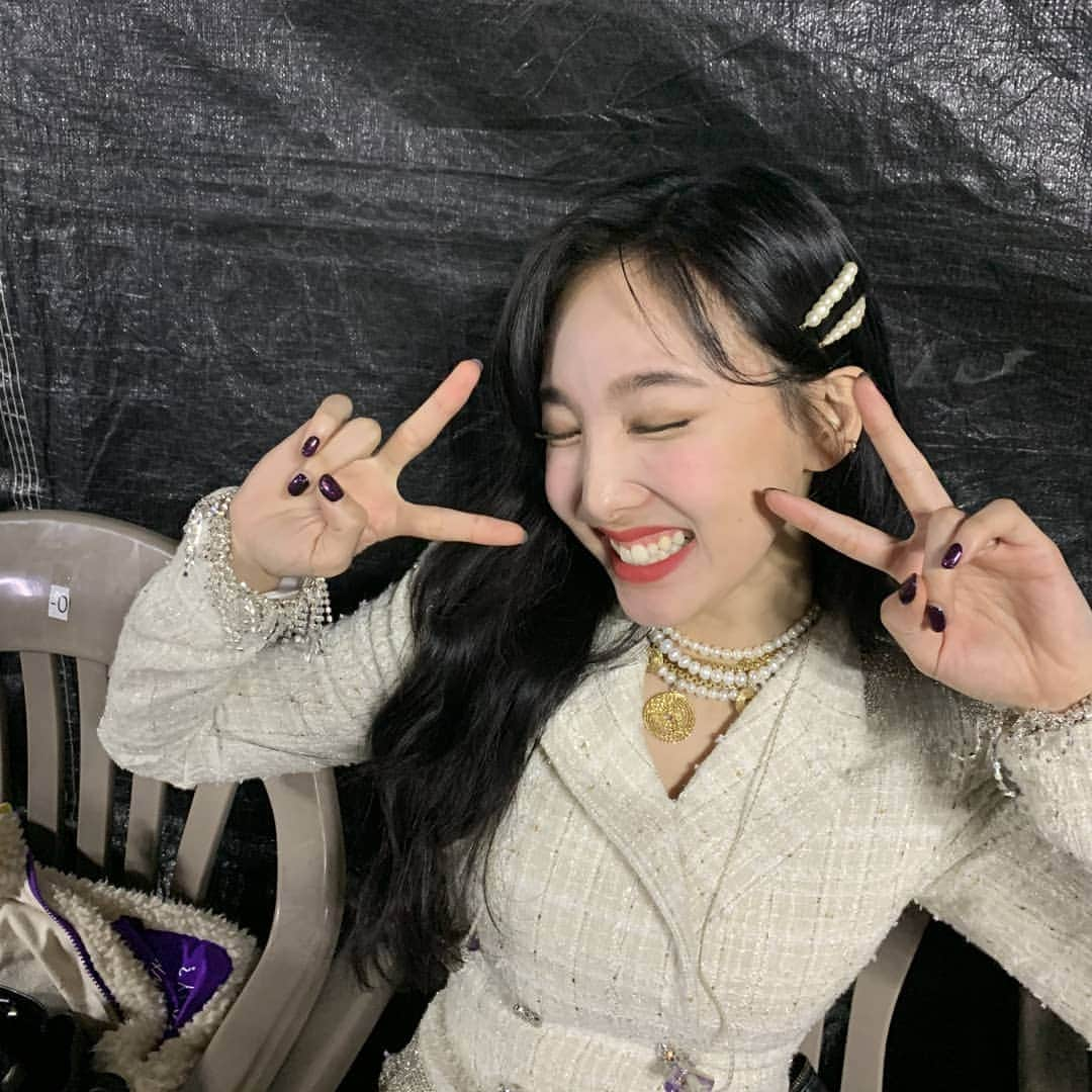 TWICEさんのインスタグラム写真 - (TWICEInstagram)「그러게 벌써 2월이래 ㅜ 원스 보고싶은뎅🥺」2月10日 21時53分 - twicetagram