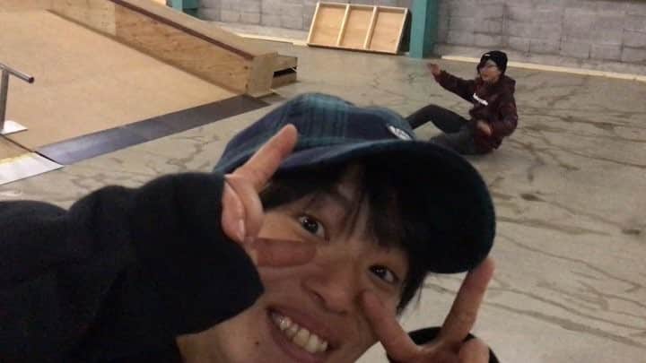 藤沢虹々可のインスタグラム：「かめら by @isa_fuki  がや by @kaya_suika_isa  @meowskateboards @adidasskateboarding @pushgrip @lafayette_nyc」