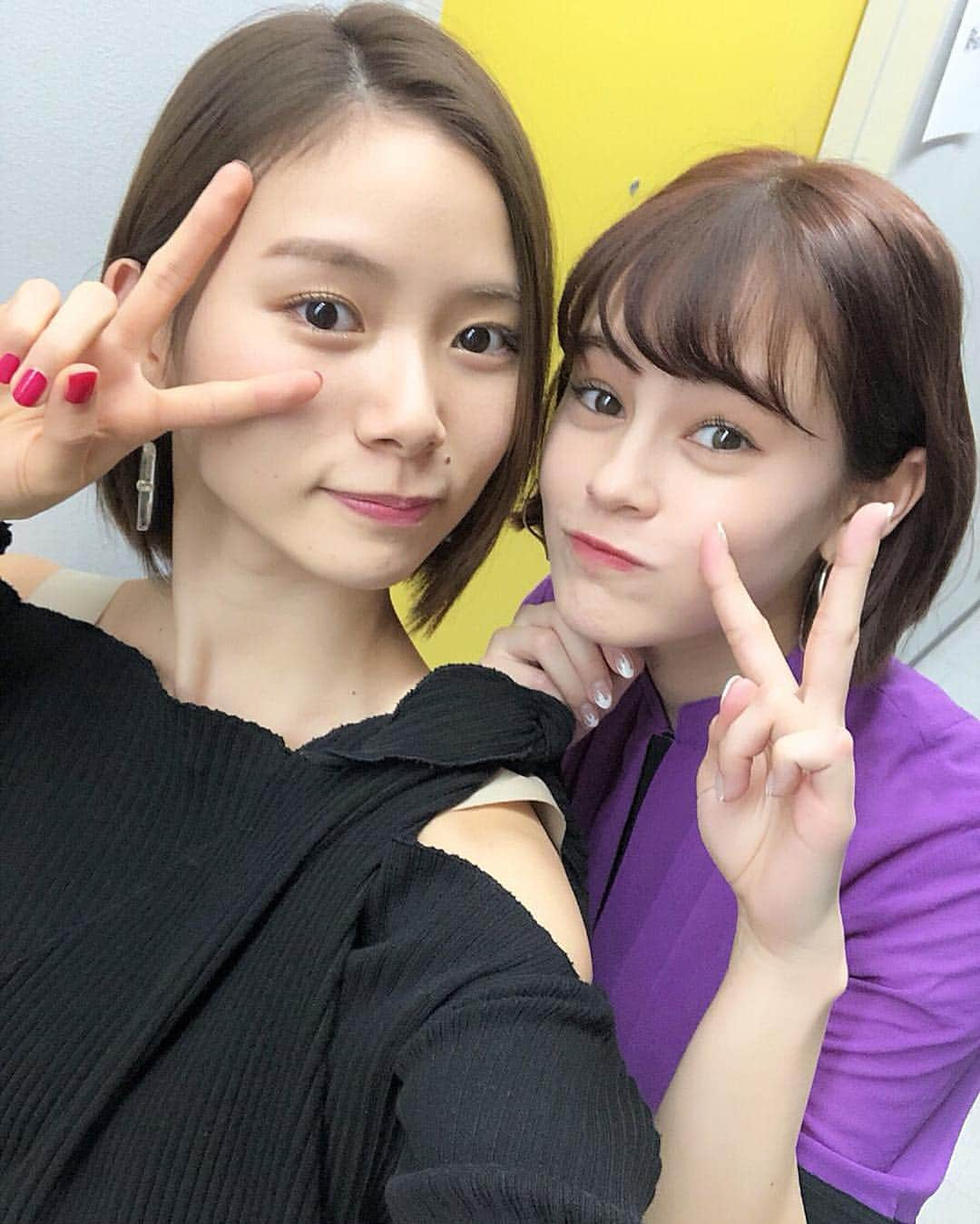 朝日奈央さんのインスタグラム写真 - (朝日奈央Instagram)「本日、22時〜放送の「林先生が驚く初耳学！」に出演します！ 大好きなemmaちゃんと初共演😆✨✨ ViViを毎月買ってて昔から大好きなモデルさんなんだ😝🌈 なのでお会い出来て嬉しかったあ💖 #かわいすぎる」2月10日 19時55分 - pop_step_asahi