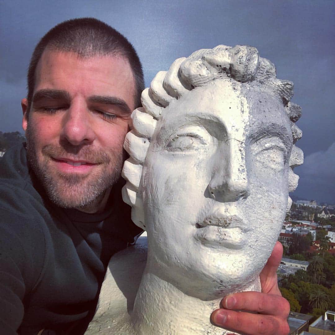 ザカリー・クイントのインスタグラム：「one of my favorite ladies in LA.」