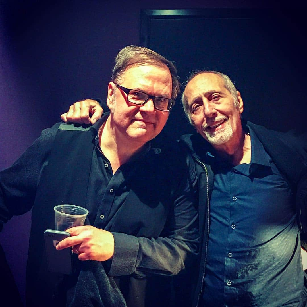 デイビット・マークスさんのインスタグラム写真 - (デイビット・マークスInstagram)「Stoked indeed. Sitting in with The Smithereens and Marshall Crenshaw last night in Pasadena. #stoked #thesmithereens #marshallcrenshaw #davidmarks #dennisdiken #jimbabjak #mikemesaros」2月11日 2時50分 - davidleemarks