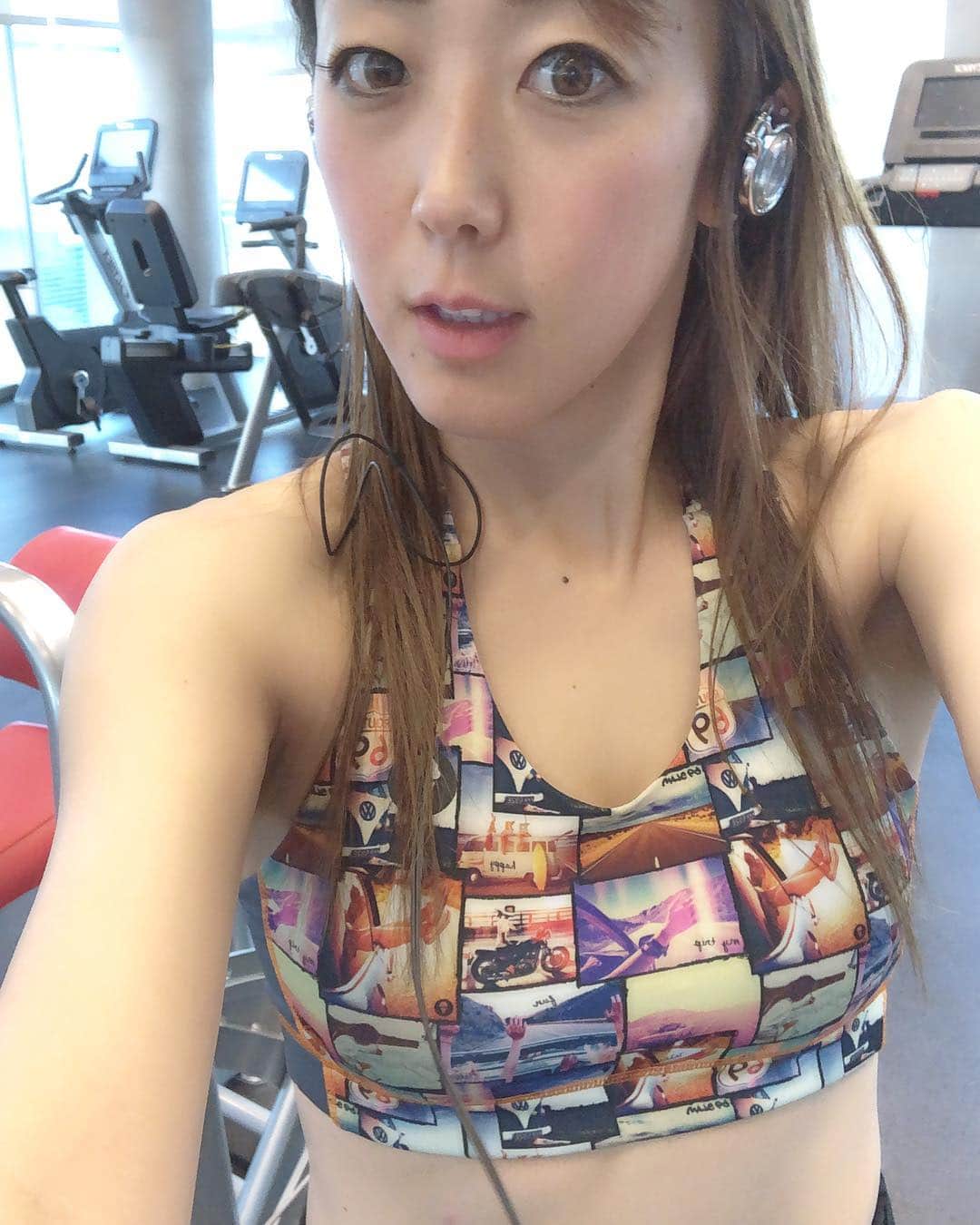 村主章枝さんのインスタグラム写真 - (村主章枝Instagram)「work out at gym @69slamjapan @venex_jp  #69slam  #venex  #ベネクス」2月11日 4時43分 - fumie.suguri