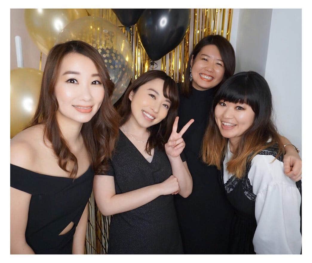 佐々木真奈美のインスタグラム：「先月行われたSparkle Party🥂✨🚕🗽New Yorkで頑張る多くの女性から、私の方が刺激を受けました。  #sparklepartyinnyc #empowerment #newyork #party #エンパワーメント #女性活躍 #パーティー #交流会 #アメリカ #ニューヨーク」