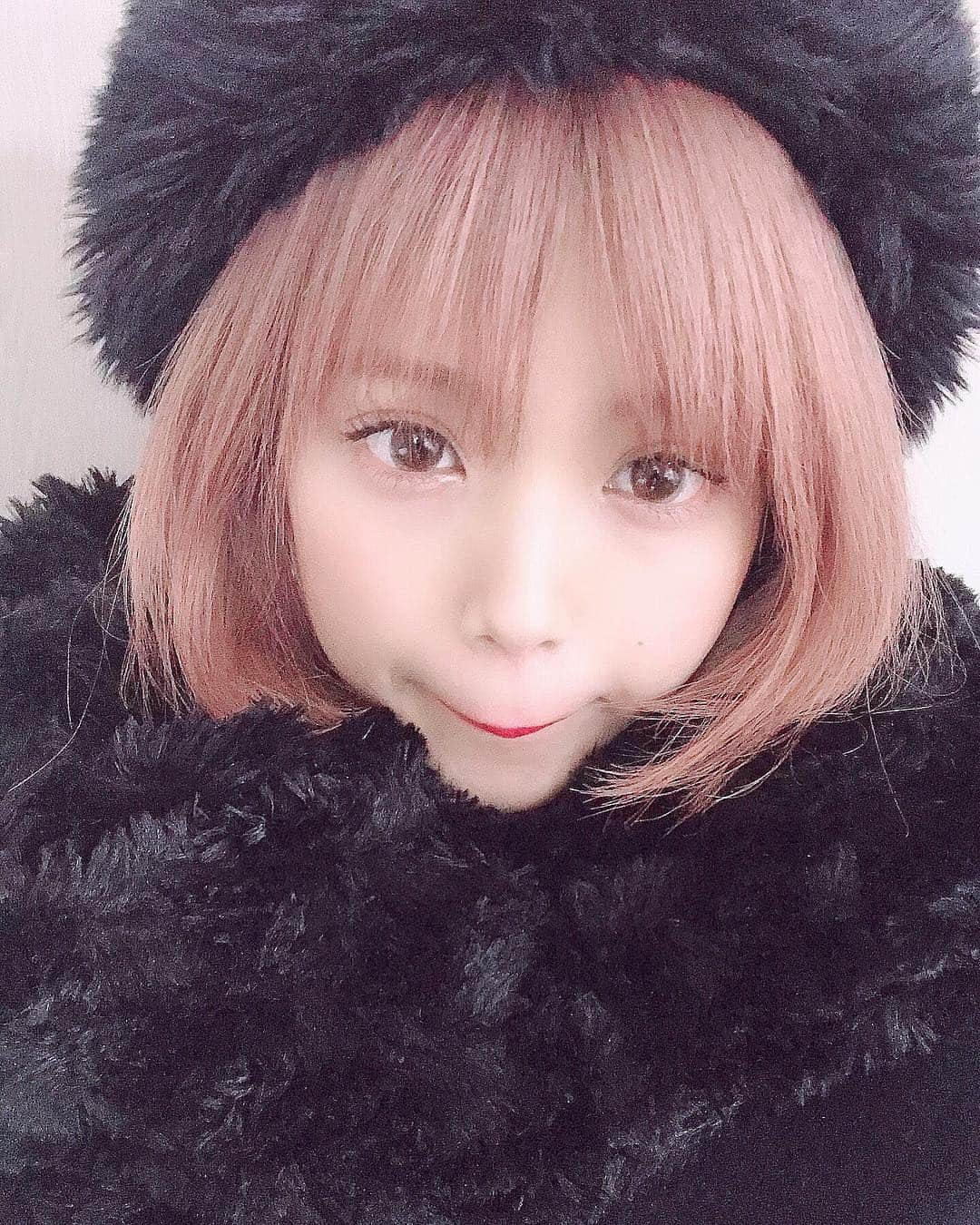 ハナエさんのインスタグラム写真 - (ハナエInstagram)「絶対にあったかくしていこうな ﻿ ﻿ ﻿ ﻿ ﻿ ﻿ #winter #winterfashion #fur #furhat #japanesegirl #ファー #ファーハット #ロシアン帽 #ロシア帽 #メーテル帽 #ハナエ #HANAE」2月11日 20時53分 - hanae_0227