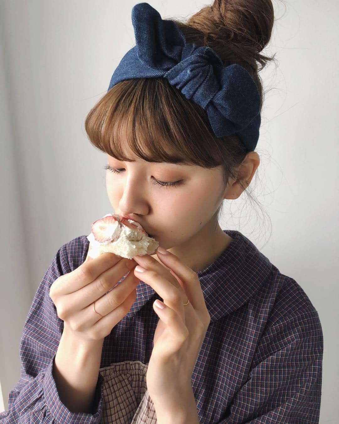 のインスタグラム：「食べてるときが 1番幸せです。」