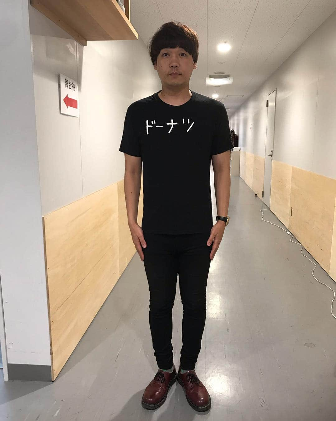 白井鉄也さんのインスタグラム写真 - (白井鉄也Instagram)「今日のTシャツ  メガネ タイム ハゲ ジュース ドーナツ ホテル トンボ  2018.8/14 2018.8/15 2018.8/16 2018.8/17 2018.8/18 2018.8/19 2018.8/20  #今日のTシャツ #メガネ #grass #タイム #time #ハゲ #bald #ジュース #juice #ドーナツ #donuts #ホテル #hotel #トンボ #Dragonfly #Tshirt #Throat #Sutras #新宿 #Shinjuku #幕張 #Makuhari #京都 #kyoto #tbt #love #cute #instlike #instgood」2月11日 21時38分 - shiraichimon